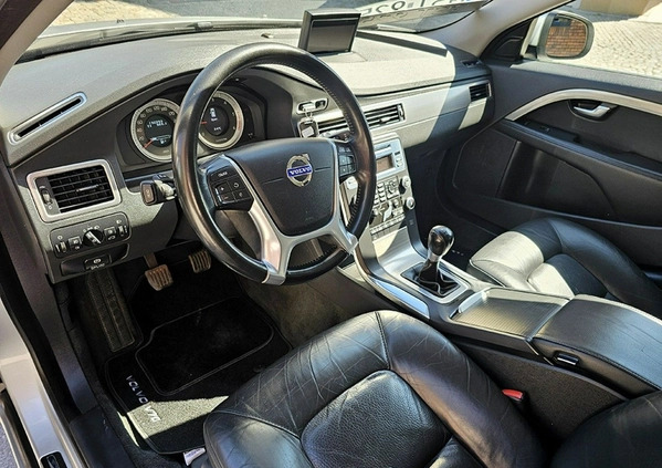 Volvo V70 cena 29900 przebieg: 192000, rok produkcji 2011 z Iłowa małe 277